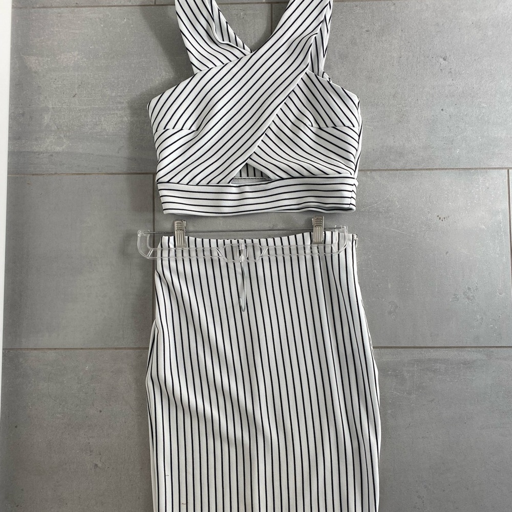 Two piece set white with black stripes. Crop top and midi skirt in EUC/Worn once